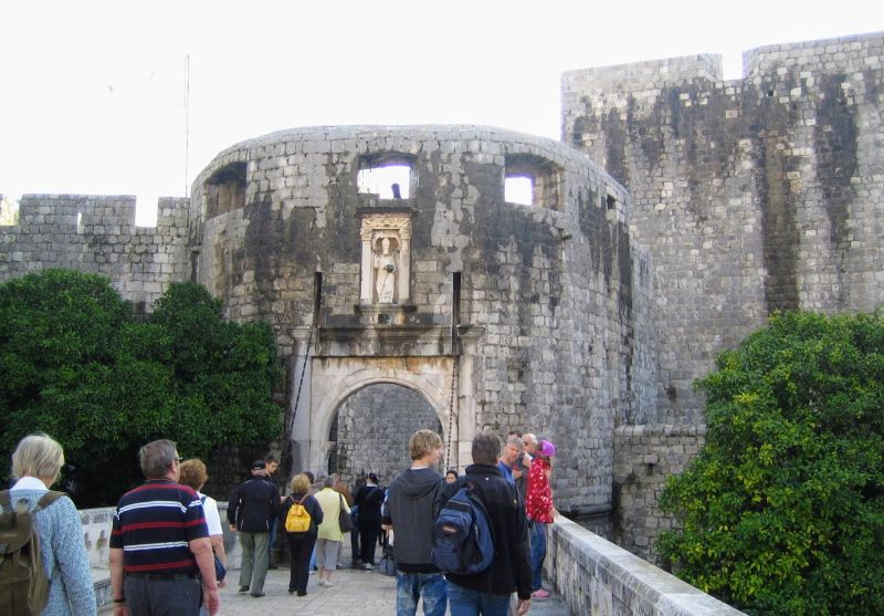 Das Pile-Gate in Dubrovnik ist das Tor zur Altstadt